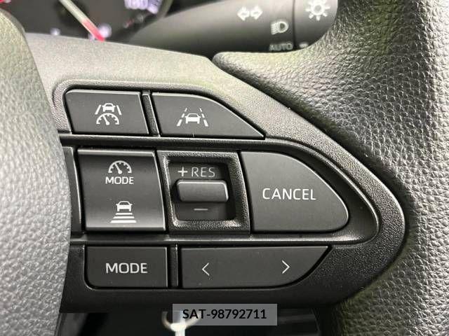 Toyota NOAH 2023-04 229481-5