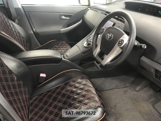 Toyota PRIUS 2012-01 231166-13