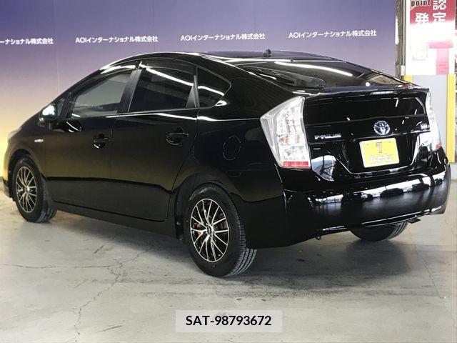 Toyota PRIUS 2012-01 231166-7