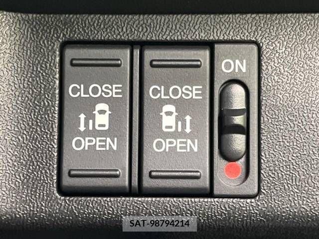 Honda e 2017-11 385375-4