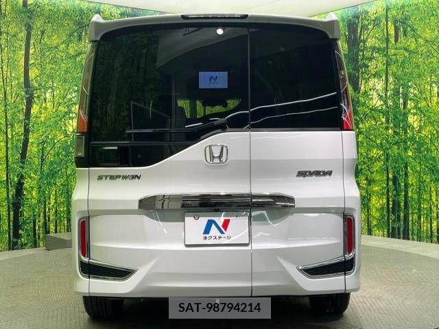 Honda e 2017-11 385375-16