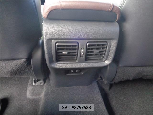 Toyota HARRIER 2020-10 251885-10