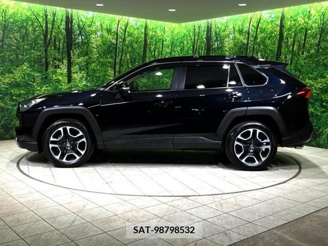 Toyota RAV4 2021-07 228452-16