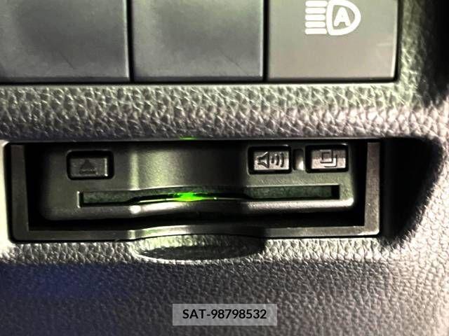 Toyota RAV4 2021-07 228452-8