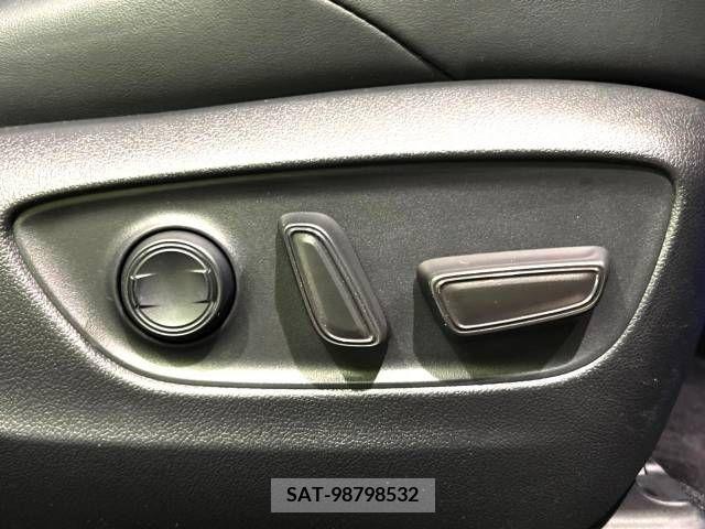 Toyota RAV4 2021-07 228452-7