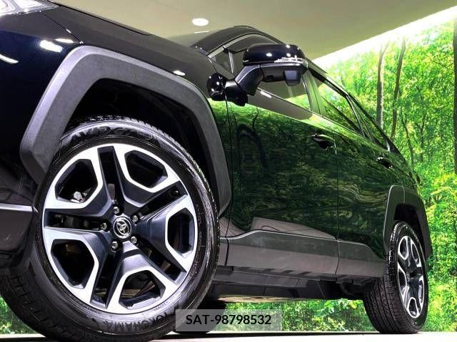 Toyota RAV4 2021-07 228452-10