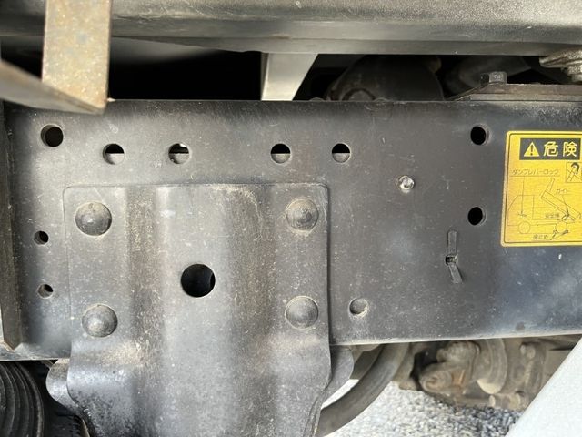 Isuzu ELF TRUCK 2003-02 21087-27