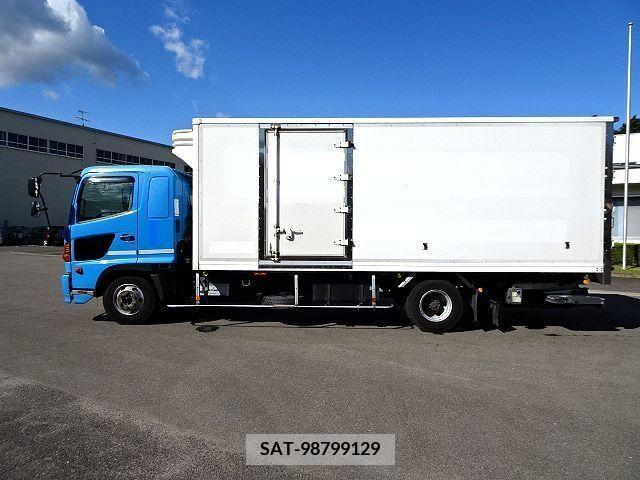 Hino RANGER 2010-10 209310-3