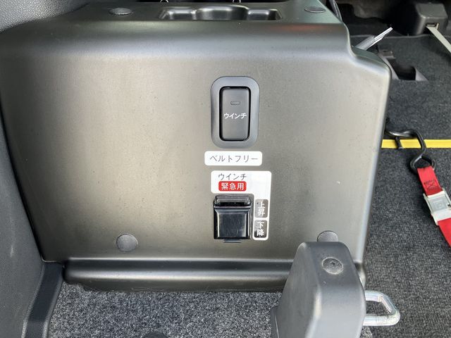 Daihatsu ATRAI WAGON 2018-07 22545-13