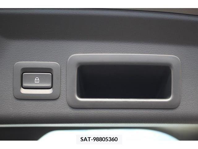 Mazda MX-30 2021-01 226352-5