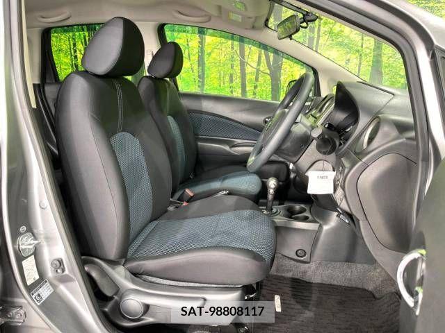 Nissan NOTE 2013-05 255979-8