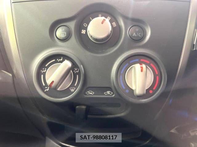 Nissan NOTE 2013-05 255979-6