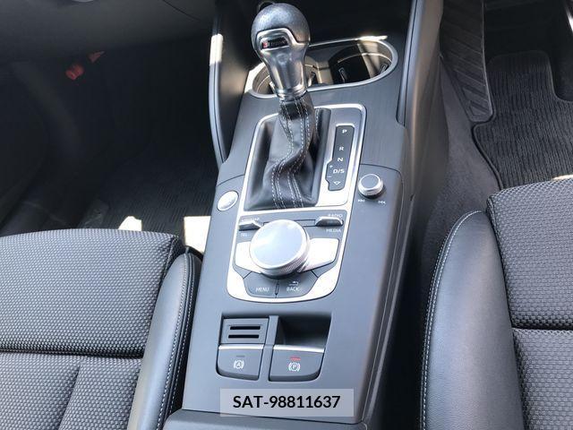 Audi A3 SEDAN 2018-06 317855-26