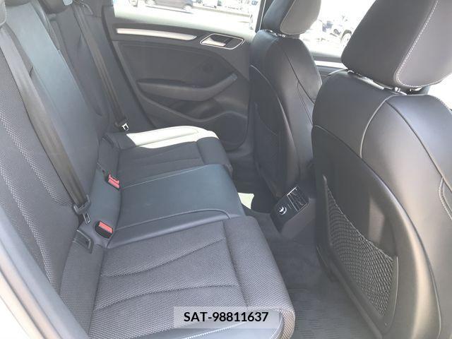 Audi A3 SEDAN 2018-06 317855-11
