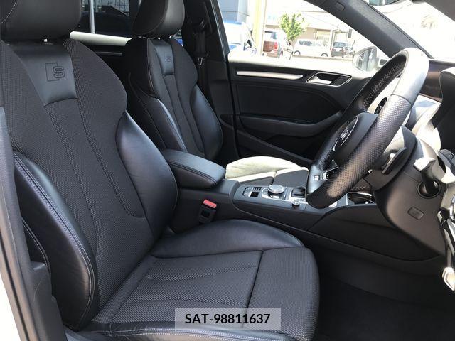 Audi A3 SEDAN 2018-06 317855-10