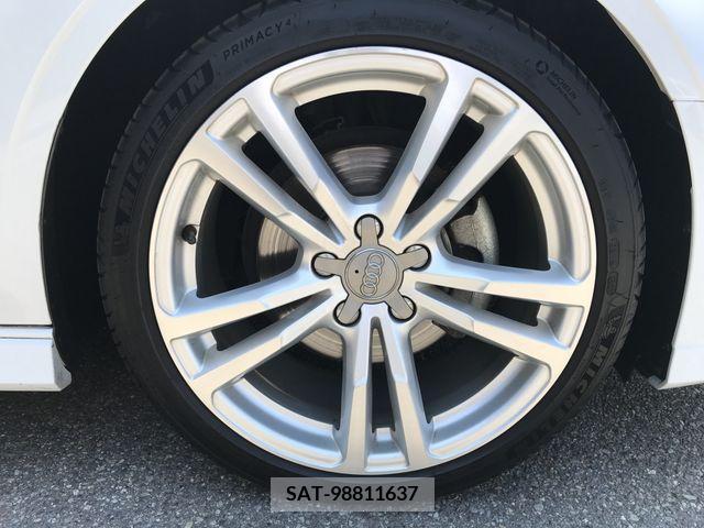 Audi A3 SEDAN 2018-06 317855-27