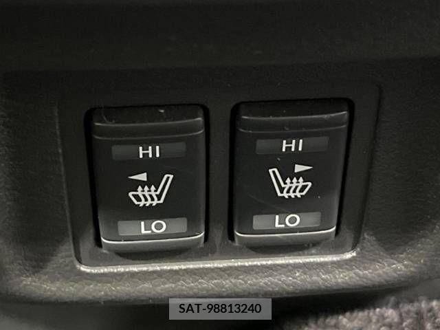 Nissan SERENA 2018-03 332184-7