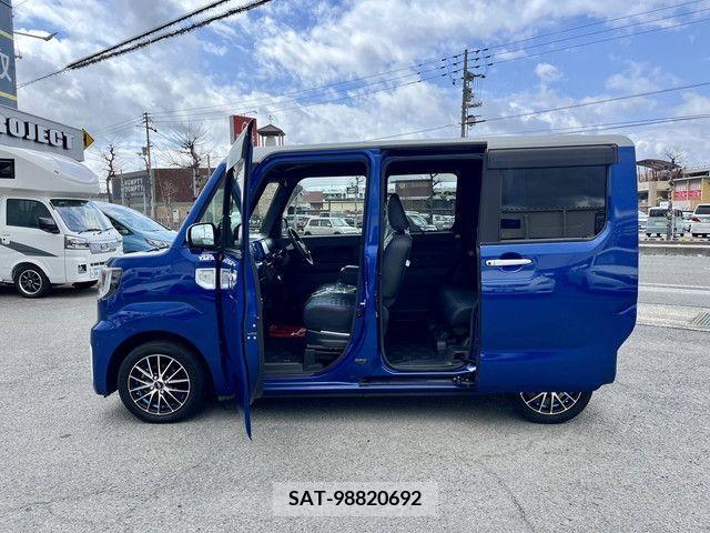 Daihatsu WAKE 2018-01 243973-4