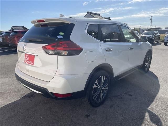 Nissan X-TRAIL 2018-12 27501-4