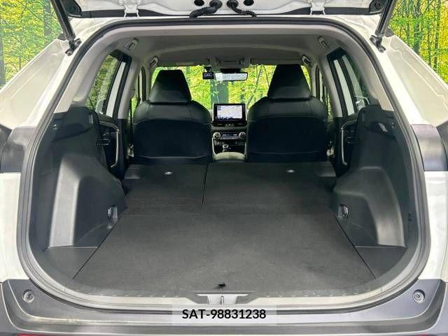 Toyota RAV4 2021-09 338005-10
