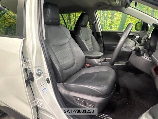 Toyota RAV4 2021-09 338005-8