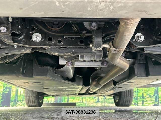 Toyota RAV4 2021-09 338005-19
