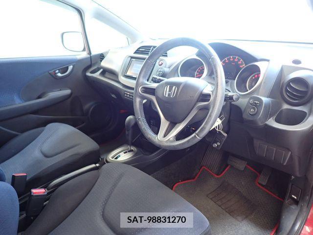 Honda FIT 2010-01 341986-1