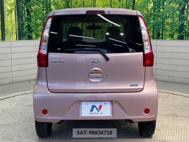 Nissan DAYZ 2013-09 358939-15