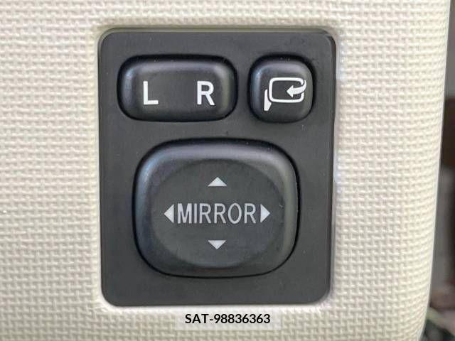Toyota PORTE 2014-02 313680-7