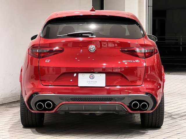 ALFA ROMEO STELVIO 2019-11 6257-3