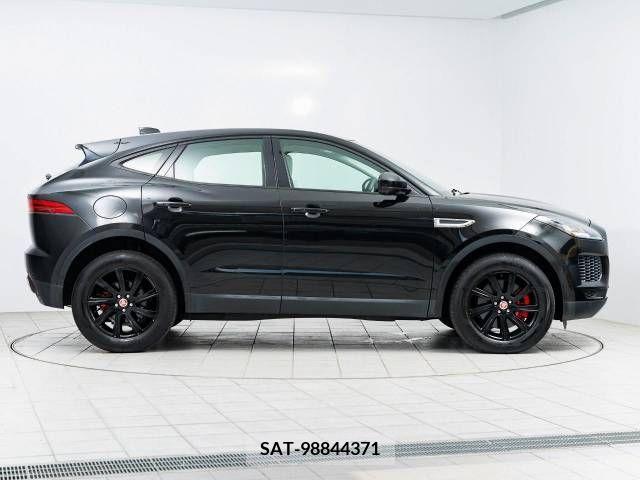 Jaguar E-PACE 2018-05 315788-19