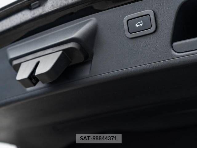Jaguar E-PACE 2018-05 315788-13