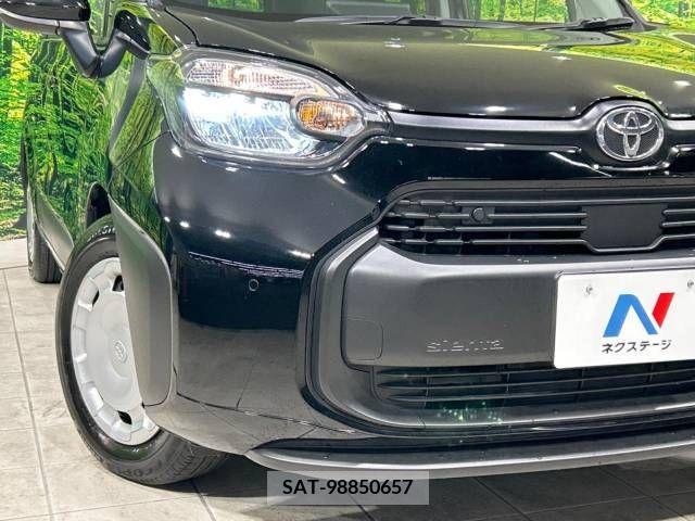 Toyota SIENTA 2023-03 204838-10