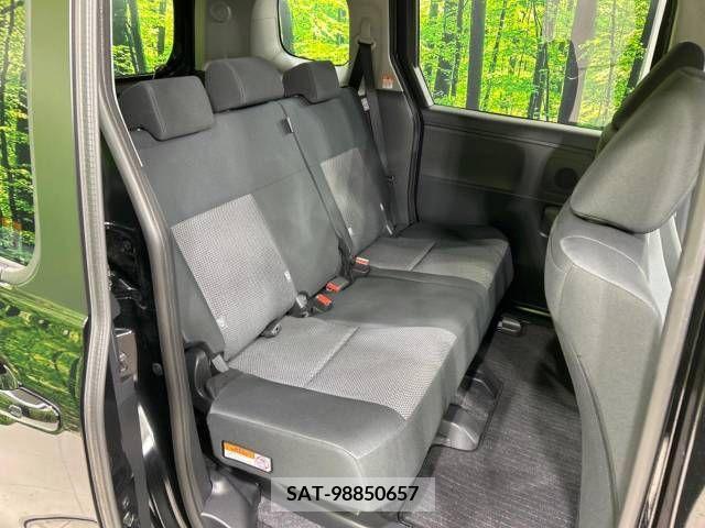 Toyota SIENTA 2023-03 204838-8