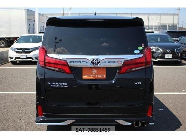 Toyota ALPHARD 2018-03 351814-10