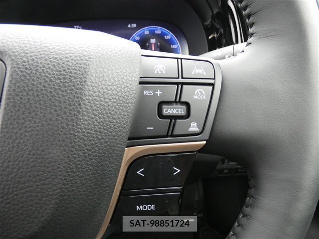 Toyota CROWN 2022-09 300652-16
