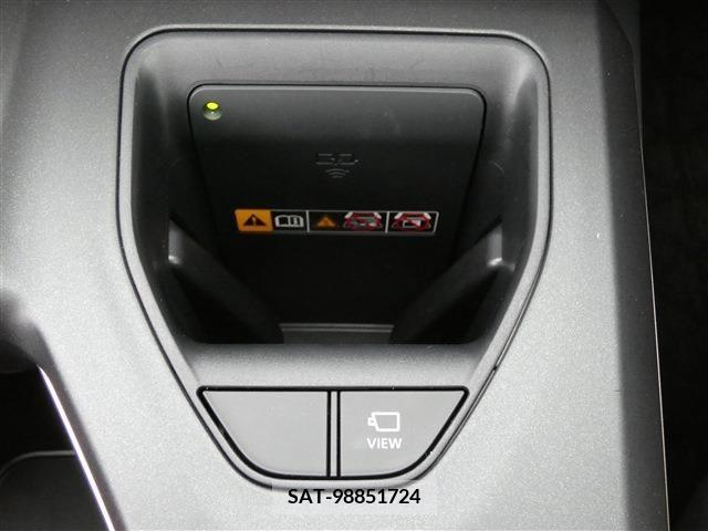 Toyota CROWN 2022-09 300652-12