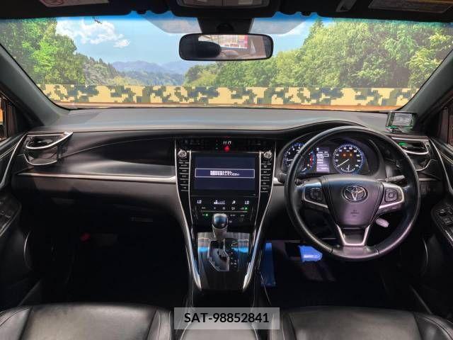 Toyota HARRIER 2017-09 321841-1