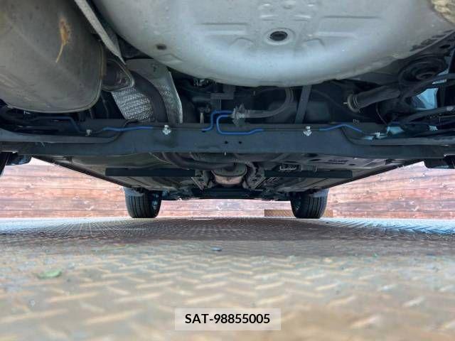 Nissan JUKE 2013-12 362233-19