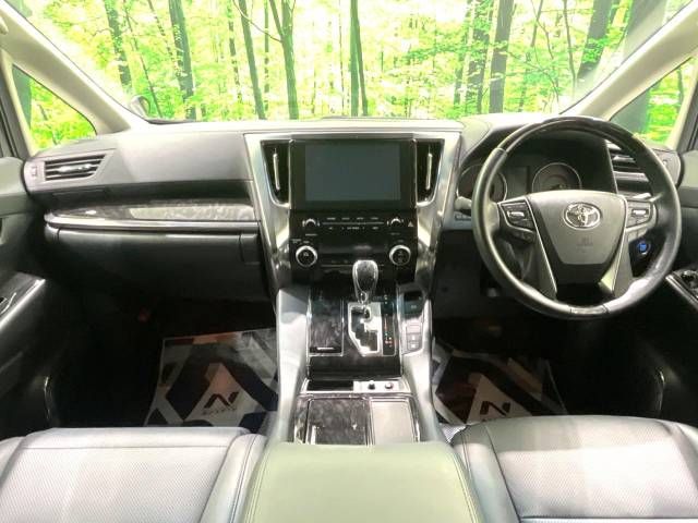 Toyota ALPHARD 2020-12 195107-1