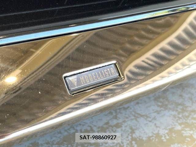 Toyota VELLFIRE 2019-04 369796-2