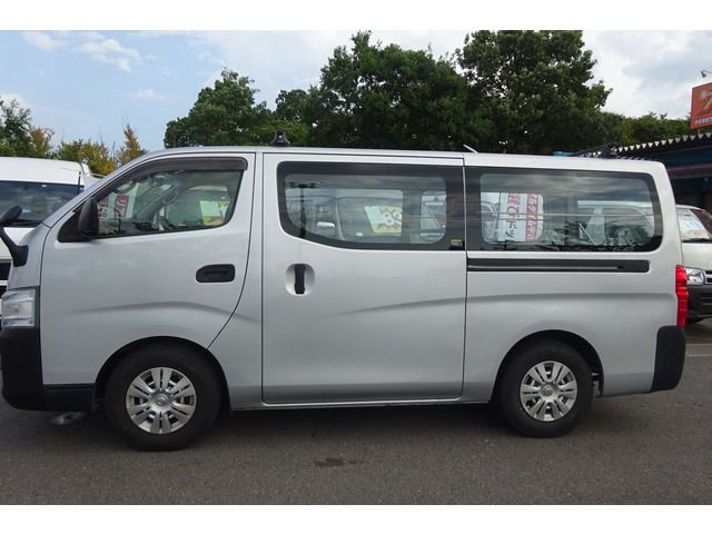 Nissan NV350 Caravan 2014-06 21957-7