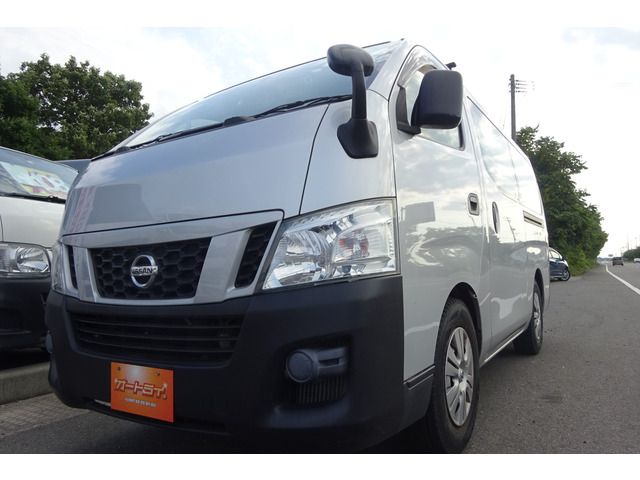 Nissan NV350 Caravan 2014-06 21957-5