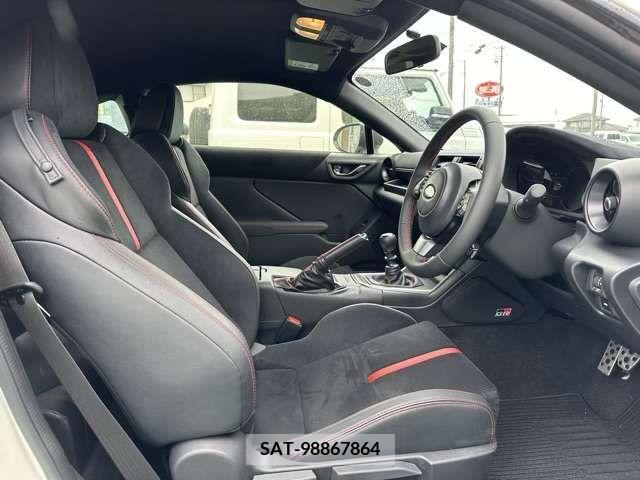 Subaru BRZ 2023-07 266252-12