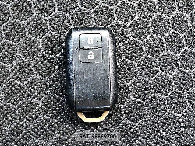 Suzuki X BEE 2018-04 353225-23