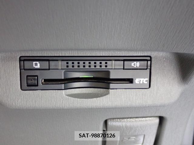 Toyota PRIUS 2011-07 350588-22