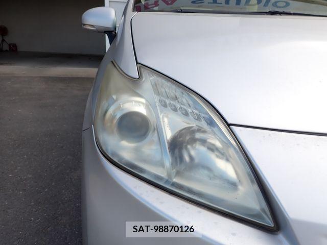 Toyota PRIUS 2011-07 350588-25
