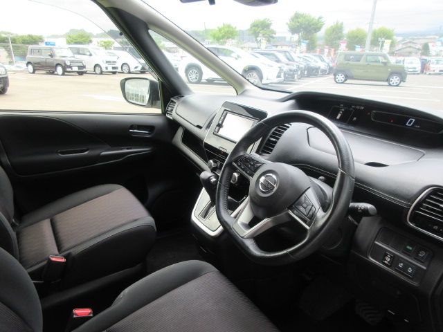 Nissan SERENA 2018-03 5578-11