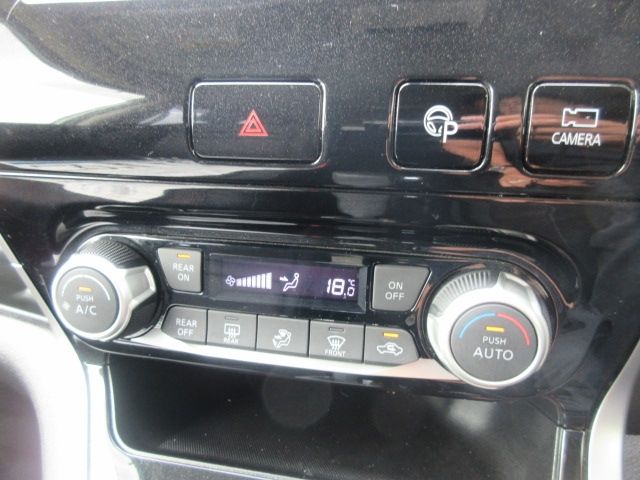 Nissan SERENA 2018-03 5578-15