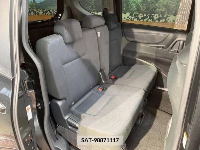 Toyota SIENTA 2017-01 223222-9